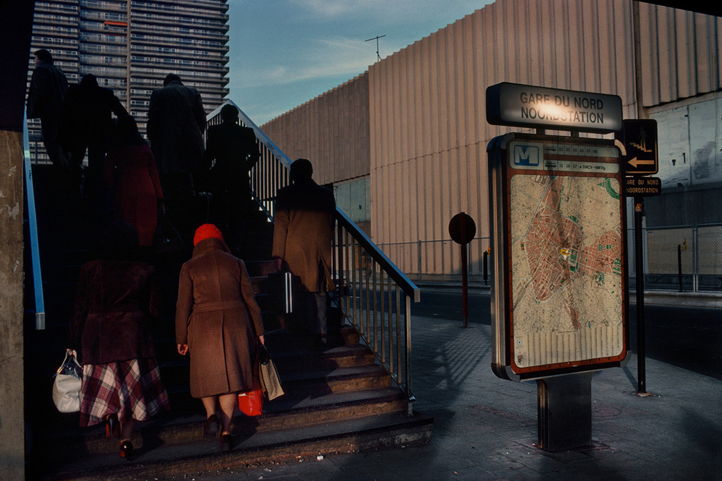 Harry-Gruyaert-Brussels1981-Gare-du-Nord-trainStationDistrict