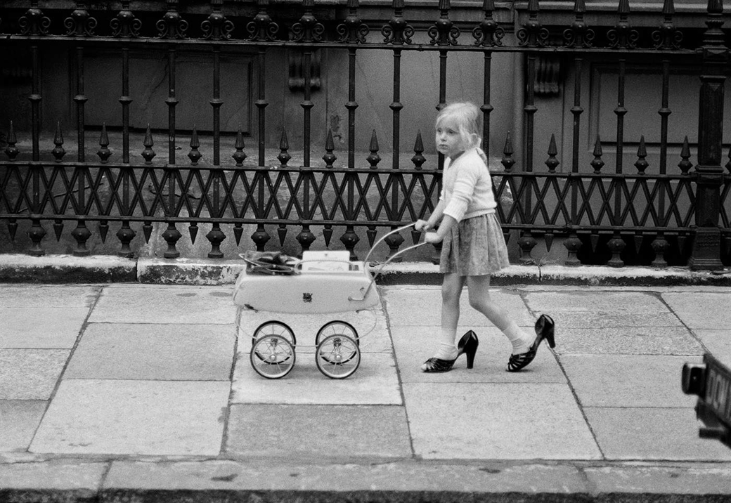 DavidHurn-DreamingOfBeingAMum1958