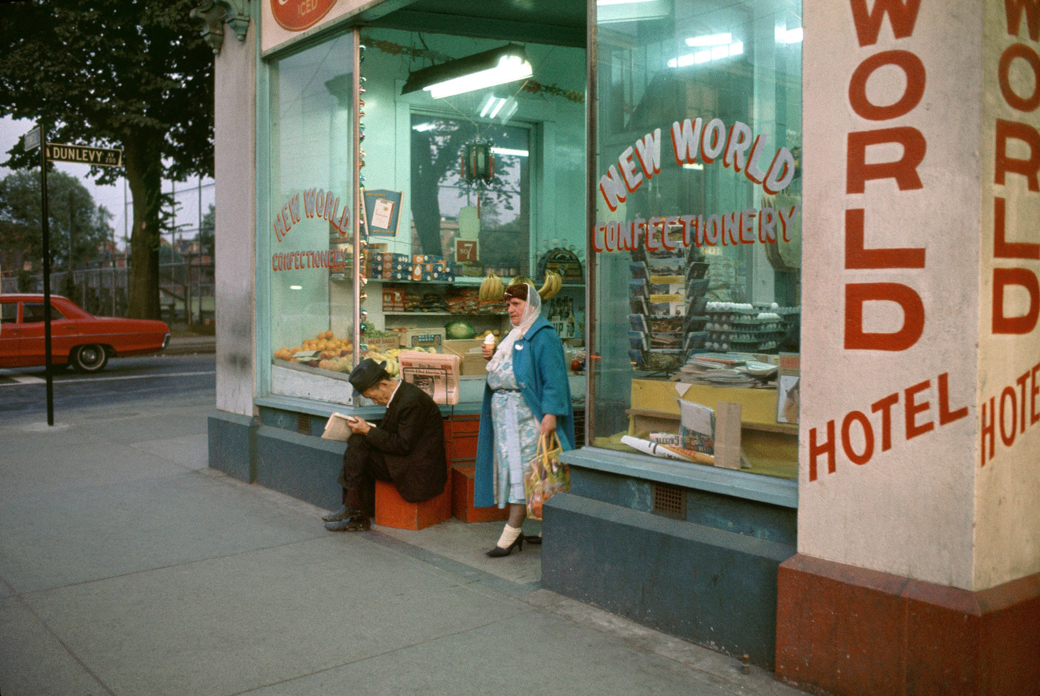 FredHerzog-NewWorldConfectionery1965